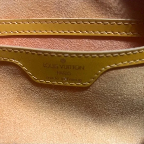 Louis Vuitton Orange Epi Leather Soufflot Bag Authentic. - Picture 2 of 9